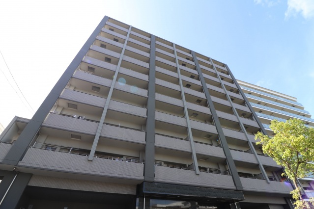 建物外観　スタイリッシュな外観