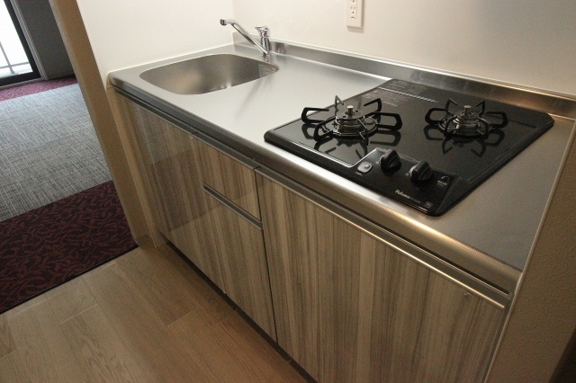 キッチン　同物件別号室