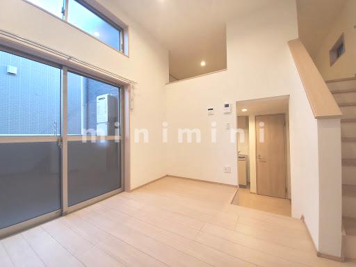 居室・リビング　※写真は別号室のものですので現状優先とさせていただきます