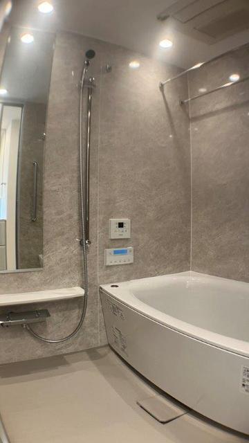 バス・シャワールーム　浴室暖房乾燥機・追焚機能・ミストサウナ付