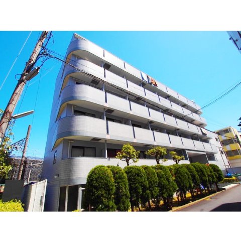 建物外観　外観は落ち着いています