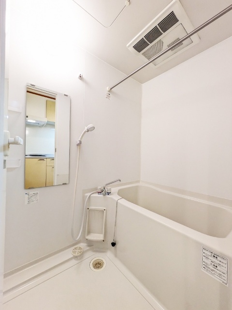 バス・シャワールーム　追い焚き・浴室乾燥機付き