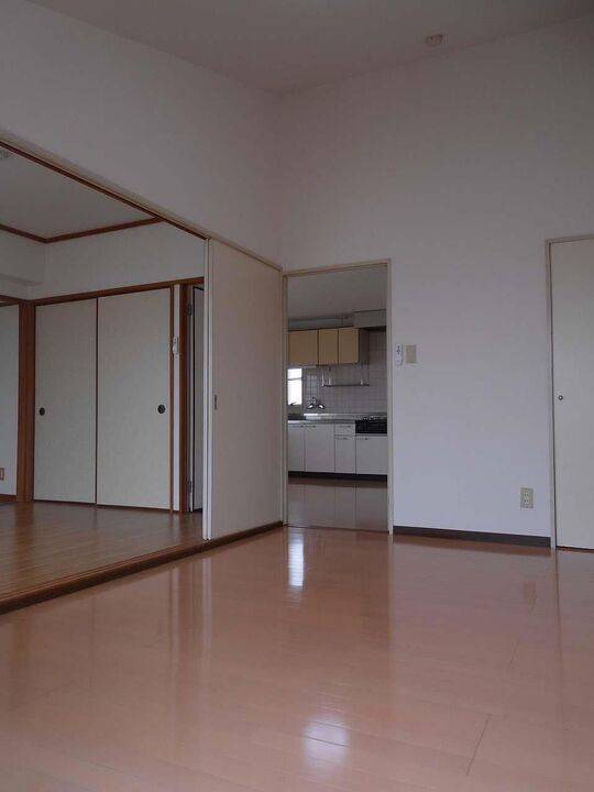 居室・リビング　リビング