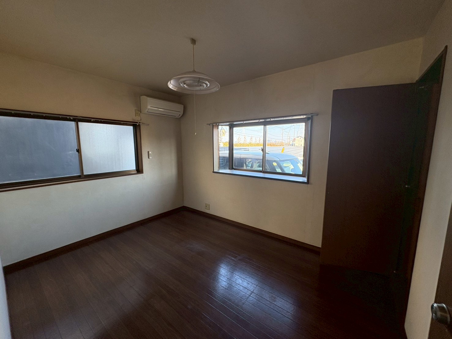 その他部屋・スペース　角部屋なので窓が多いです！