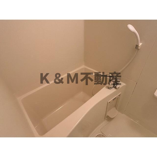 バス・シャワールーム　日々の暮らしに欠かせないお風呂です