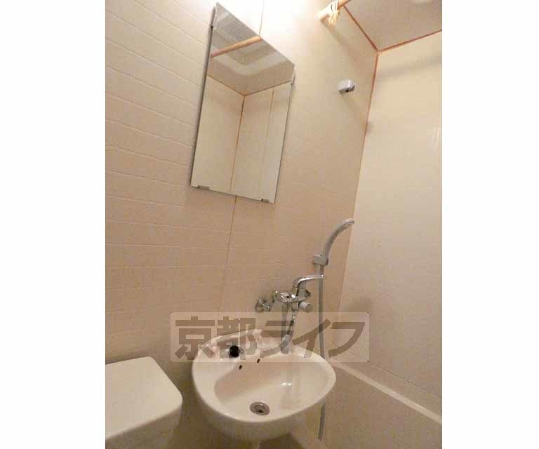 洗面設備　洗面所です