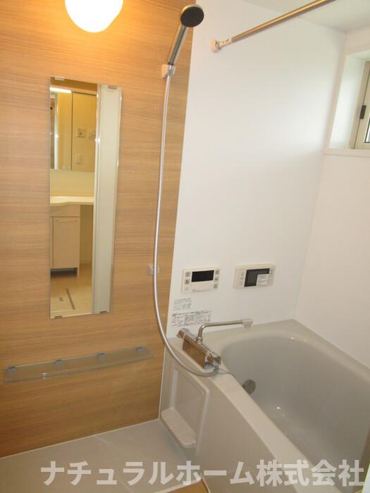 バス・シャワールーム　浴室テレビ付き一坪風呂です！