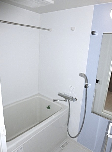 バス・シャワールーム　風呂