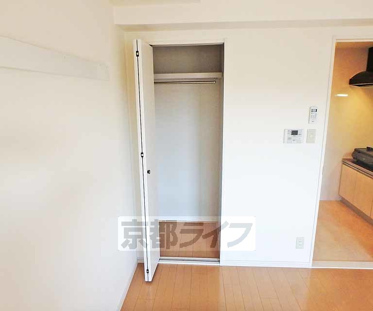 収納　奥行きのある収納スペースです