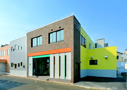 幼稚園・保育園　東橋いちい認定こども園東橋いちい保育園（幼稚園・保育園）まで381m