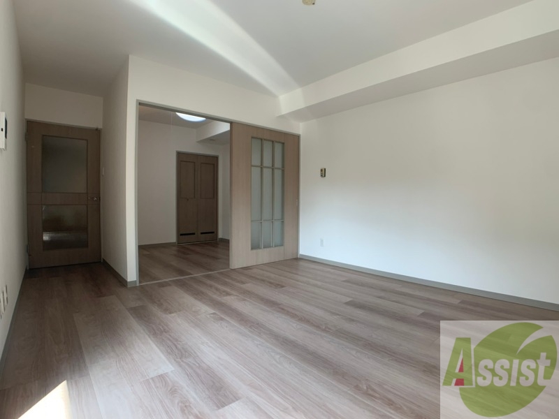 居室・リビング　広くてキレイなＬＤＫが広がっていて、充実した生活が送れそう。