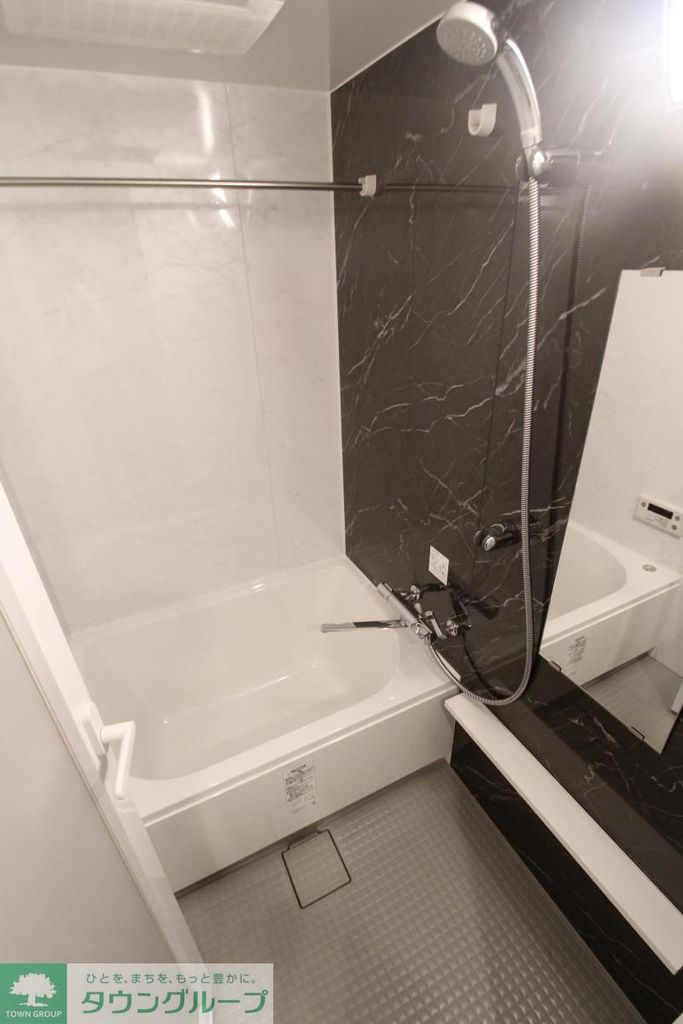 バス・シャワールーム　バス