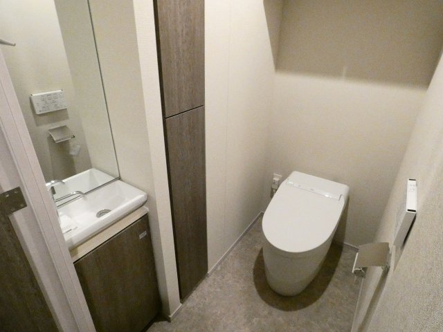 トイレ　同マンション別部屋参照。