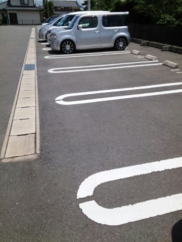 駐車場　駐車スペースもあります