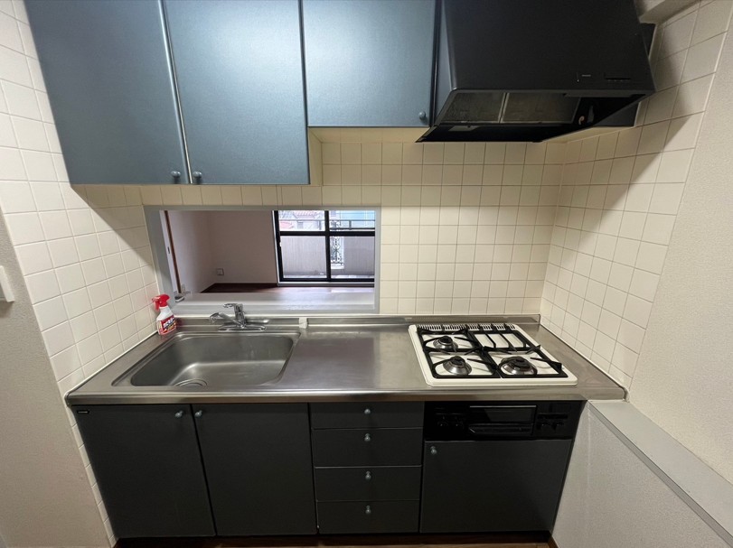 キッチン　他の部屋の写真になります