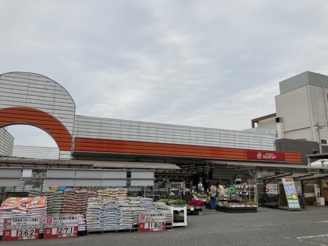 ホームセンター　ホームセンタージュンテンドー津高店（ホームセンター）まで659m
