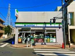 コンビニ　ファミリーマート　三鷹台駅北店（コンビニ）まで169m