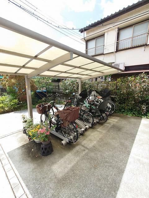駐車場　駐輪場です。