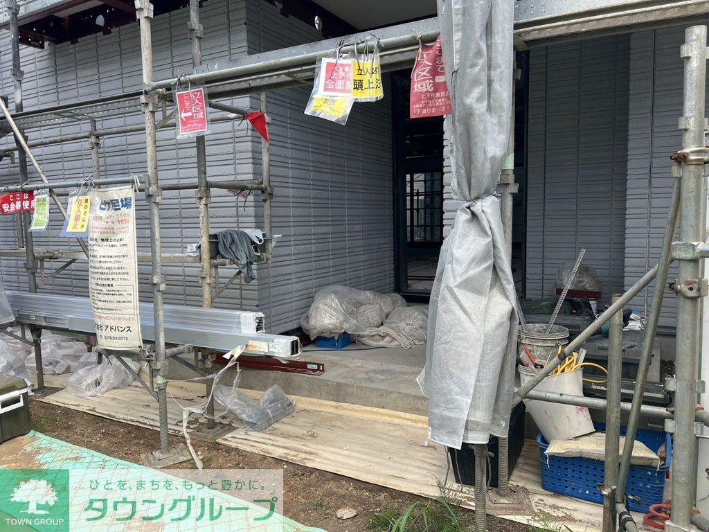 ロビー　駐車場