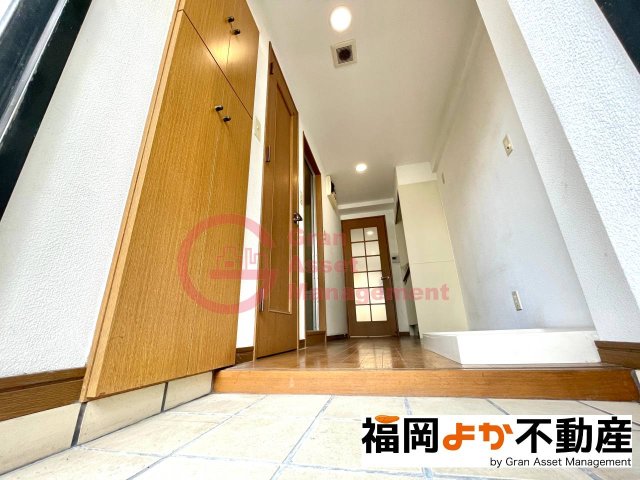 玄関　毎日通る玄関はこちらです