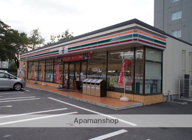 コンビニ　セブン－イレブン鹿児島新屋敷町店（コンビニ）まで190m
