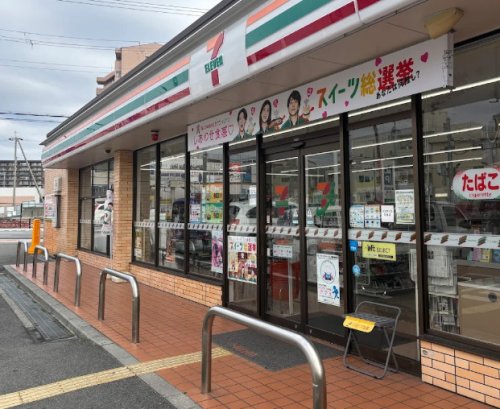 コンビニ　セブンイレブン 西宮前浜町店（コンビニ）まで902m