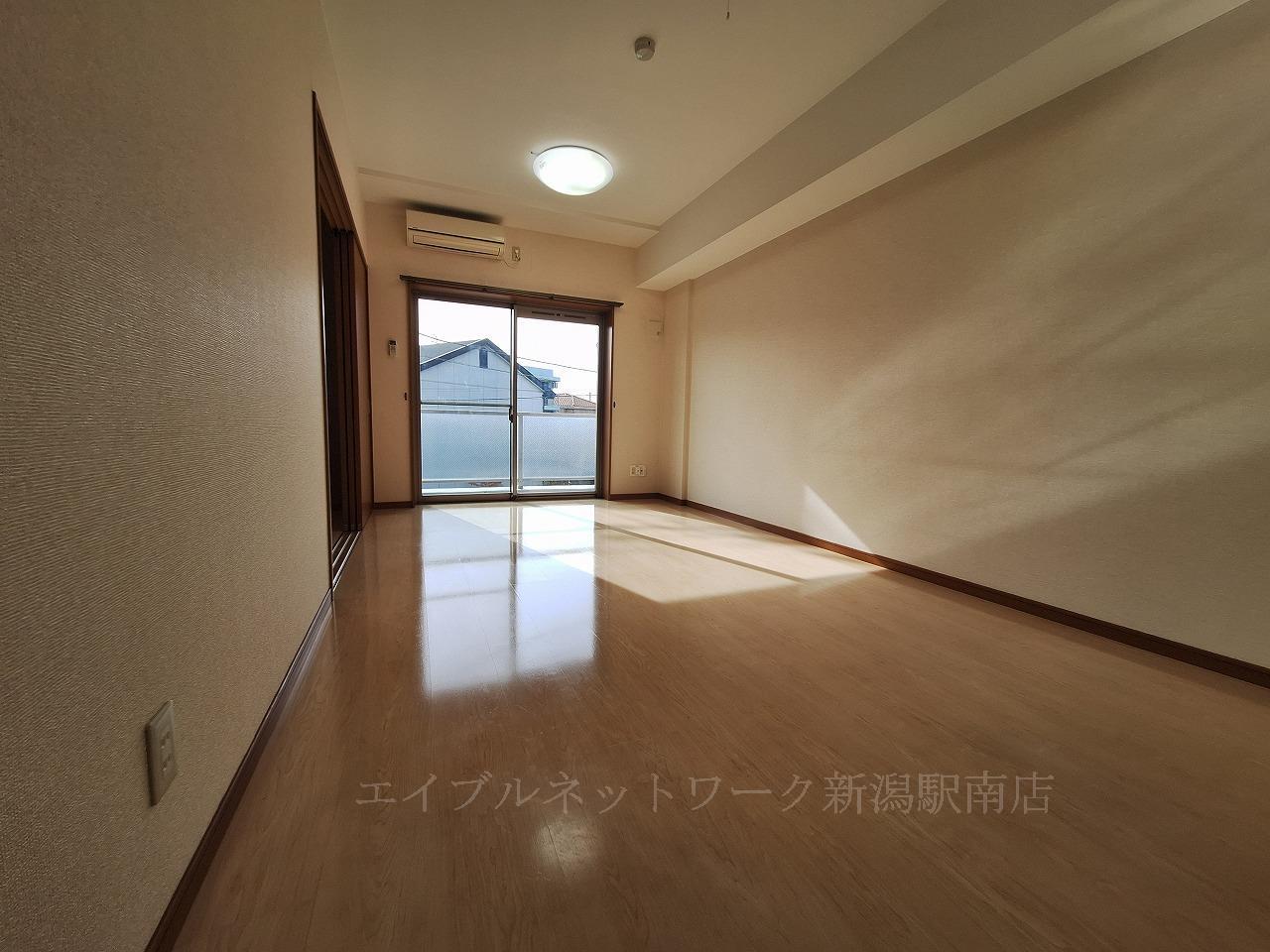 居室・リビング　参考写真