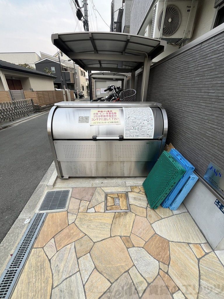 その他設備　ゴミ捨て場
