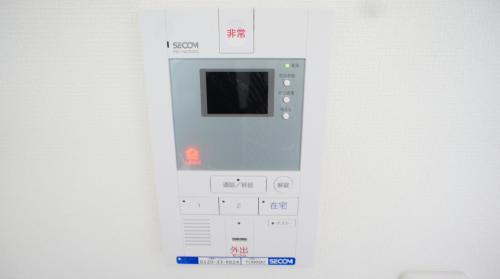 セキュリティ　安心のモニターホン完備
