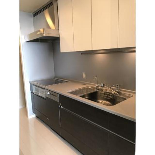 キッチン　※写真は同タイプ住戸です。
