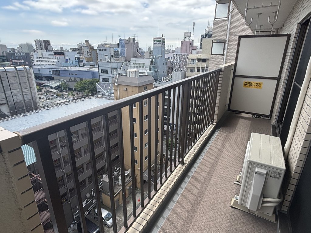 バルコニー　陽当り良好なバルコニー