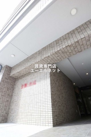 建物外観　シンプルで洗練されたデザインが毎日の暮らしに心地よさをプラス