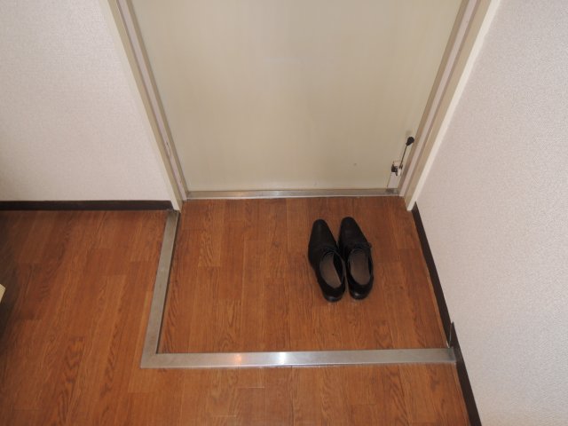 玄関　バルコニーからの眺めを楽しみながら食事をしませんか