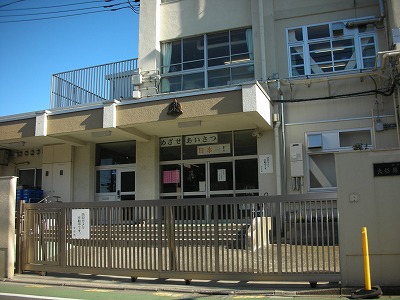 小学校　江戸川区立大杉第二小学校（小学校）まで373m