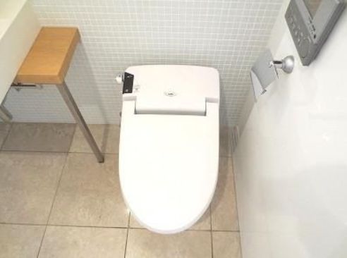 トイレ　※別部屋参考写真