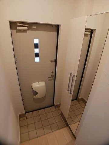 玄関　きれいな玄関です