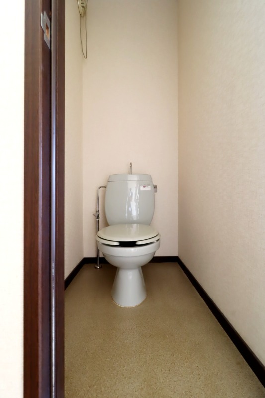 トイレ　図面と現状に相違がある場合には現状を優先
