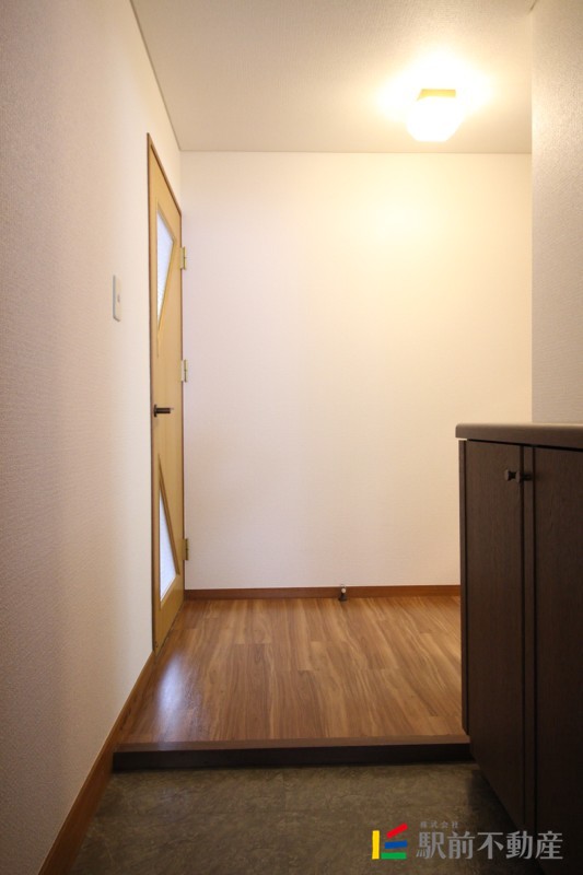 玄関　※同タイプ別部屋