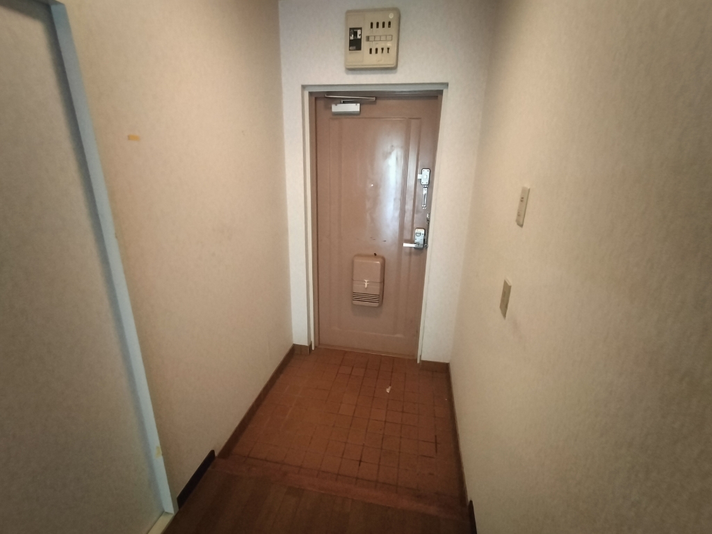 ドレム伊丹の玄関写真