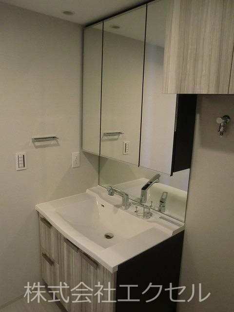 洗面設備　同建物の別部屋の写真♪