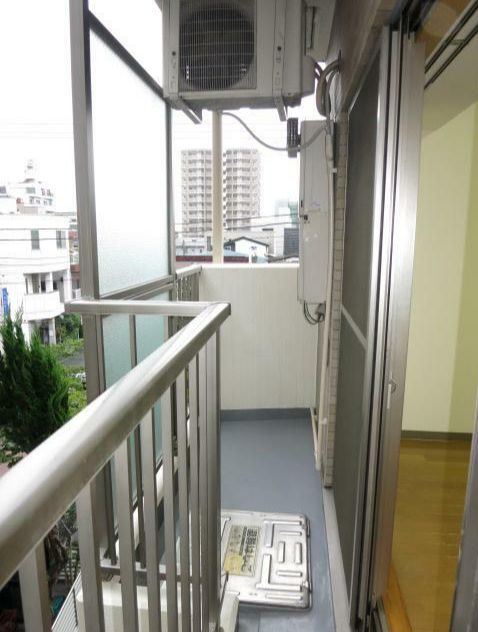 バルコニー　別室参考写真です。