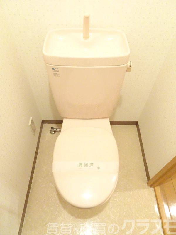 トイレ　ウォシュレット設置できます♪