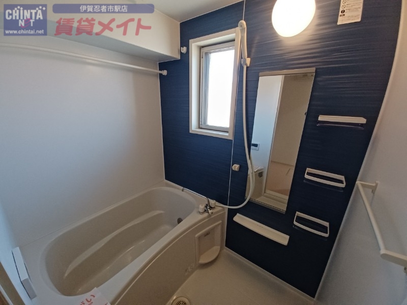 バス・シャワールーム　同型参考写真