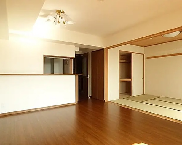その他　別のお部屋の室内写真になります。