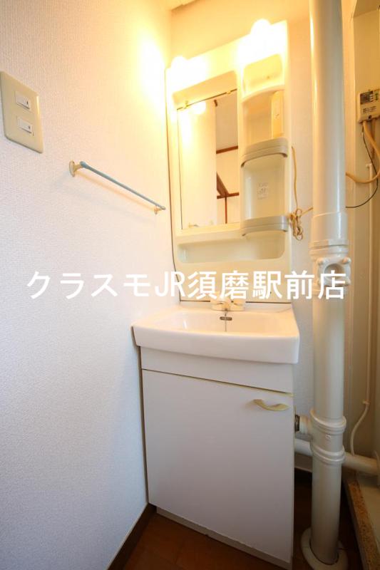 洗面設備　あなたの一日はこのオシャレな空間からはじまります。