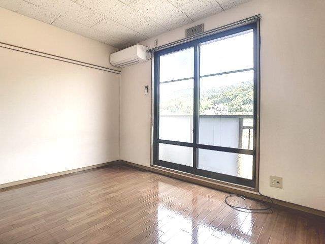 居室・リビング　他室参照