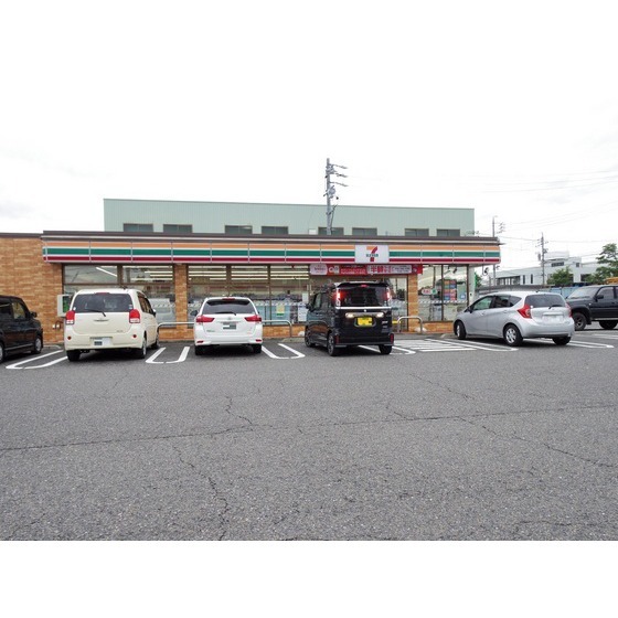 コンビニ　セブンイレブン松本流通団地北店（コンビニ）まで120m