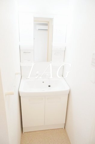 洗面設備　洗面台です。
