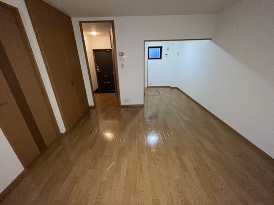 居室・リビング　※別部屋の写真です