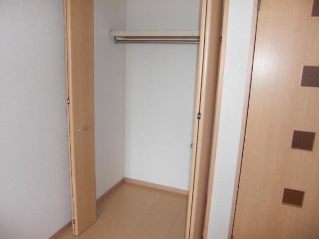 収納　別室参照